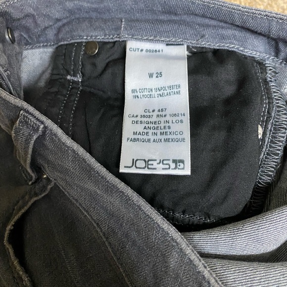 Joe’s Jeans Grey Wash Raw Hem Skinny Jeans - Picture 6 of 6